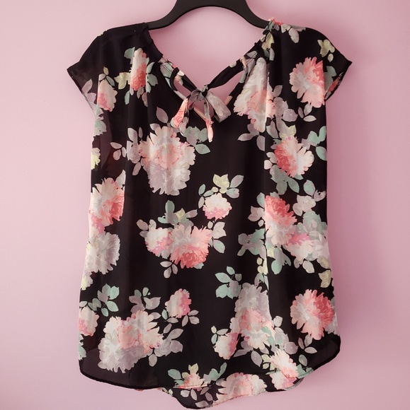 Lauren Conrad Top - Picture 5 of 7